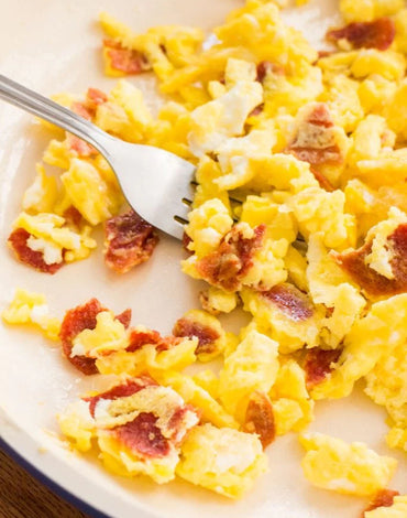Breakfast Meal 1: Scrambled eggs with turkey bacon