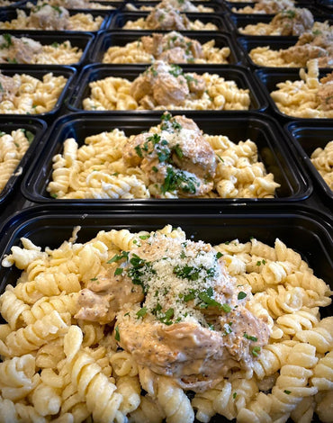 MEAL 3: Alfredo Chicken Rotini Pasta