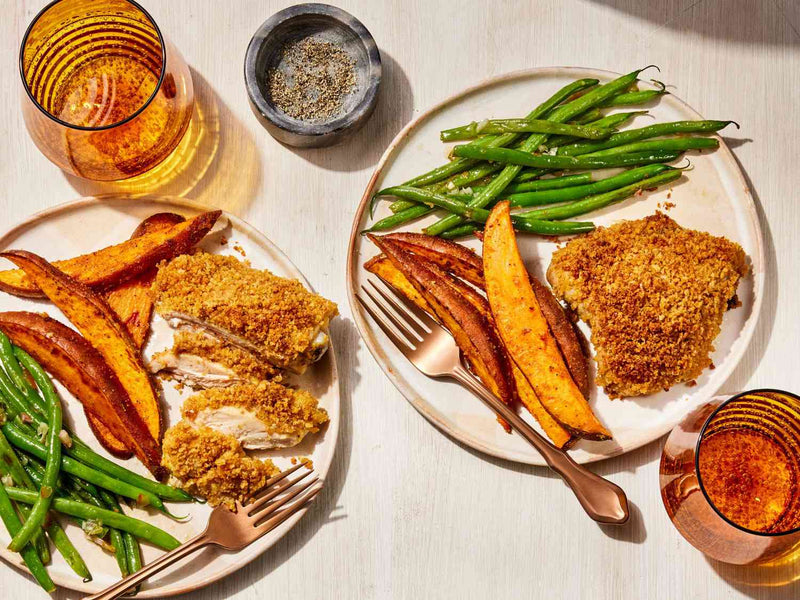 Meal 2: Shredded Buffalo Chicken With in-house made Potato Fries & Green Beans