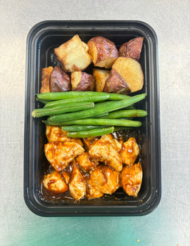 Meal 1: Honey BBQ Chicken With Regular Roasted Potatoes and green beans