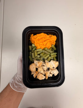 Toddler Meal 1: Chicken with mashed sweet potato and fresh green beans