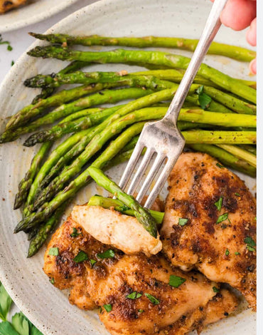 MEAL 4: Oven Baked Chicken Breast with Asparagus