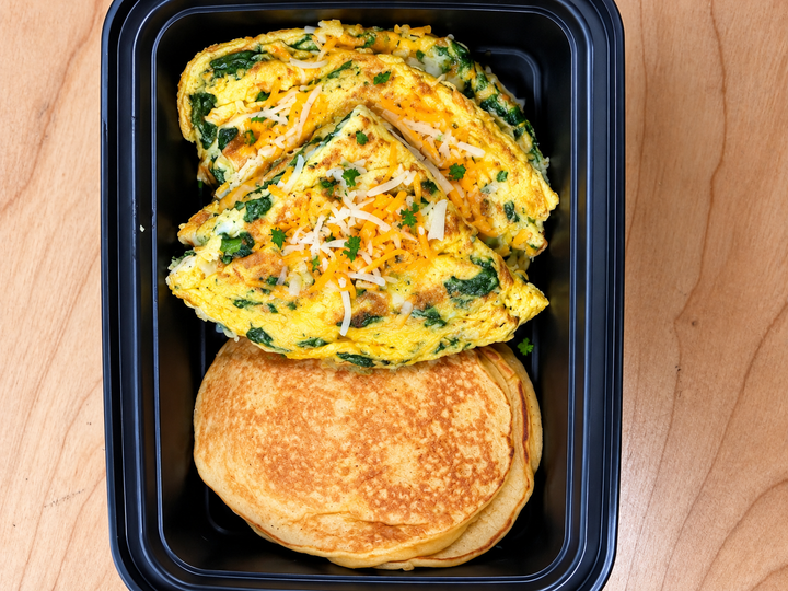 Healthy Spinach & Cheese Omelette Breakfast Combo