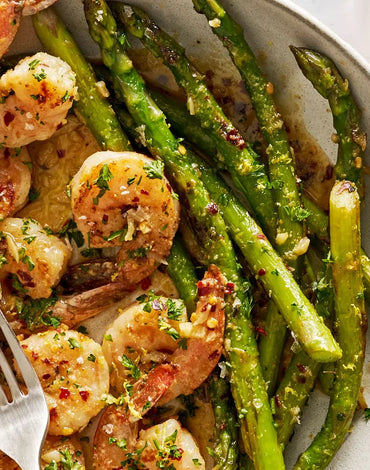 Keto Meal 01: Garlic Shrimp with Asparagus