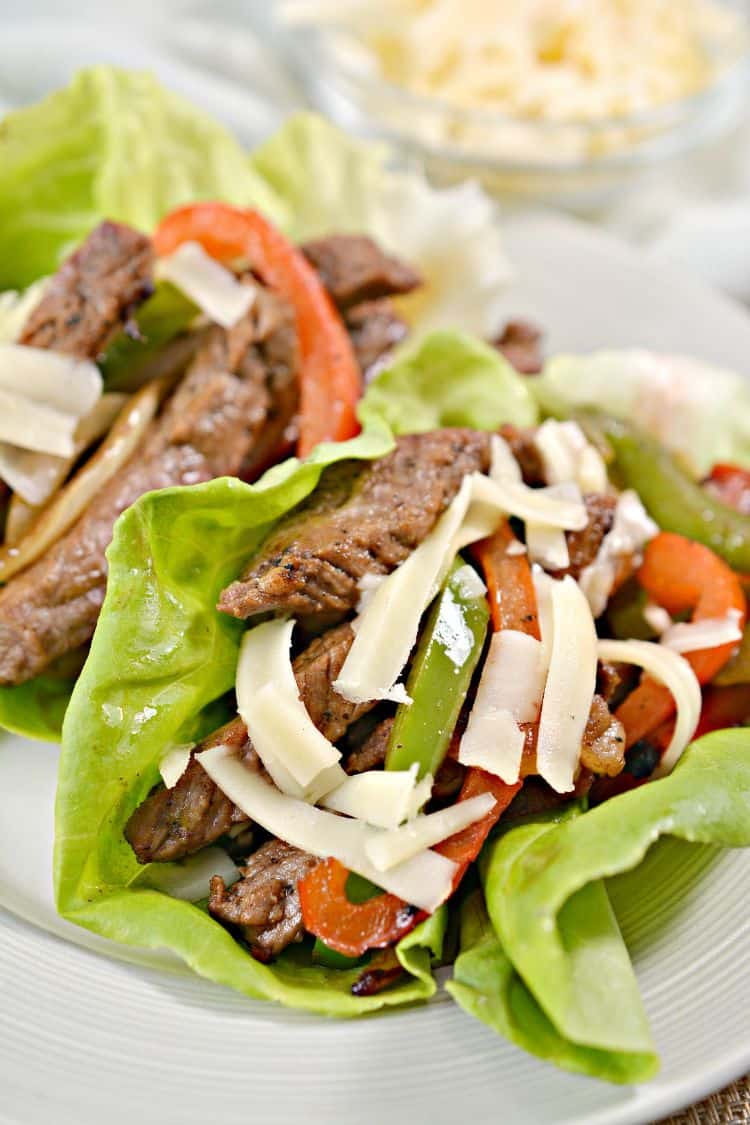 Keto Meal 03: Philly cheesesteak lettuce wraps