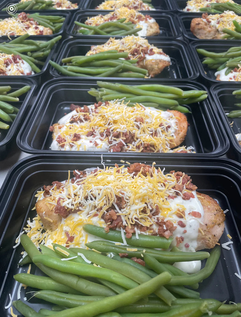 Keto Meal 02: Cheesy bacon ranch chicken with green beans