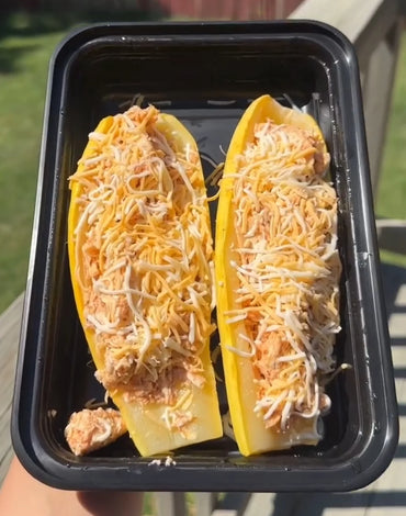 Keto Meal 01: Keto buffalo chicken stuffed zuchinni