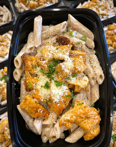 MEAL 3: Buffalo Chicken Whole Wheat Penne Pasta